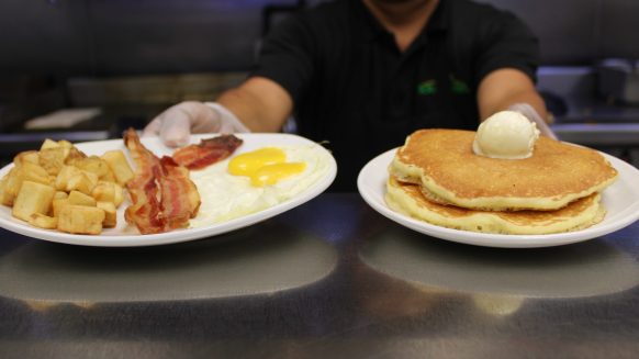 benefits of breakfast franchise